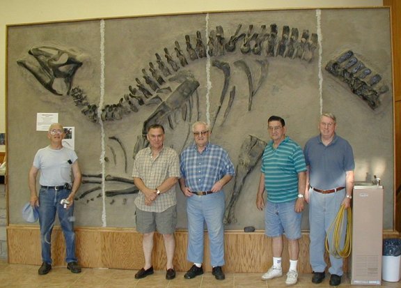 Volunteers who helped make the Edmontosaurus mount possible